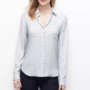 NWOT Ann Taylor Light Blue Dashed Crepe Shirt XXS